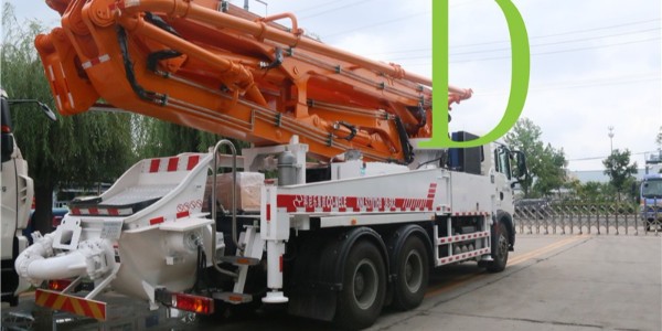 混凝土泵常見(jiàn)的堵管問(wèn)題早解決