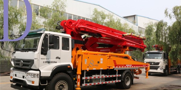 為什么混凝土泵的泵送排量無法調節大??？