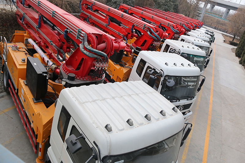 科尼樂(lè)為您解析小型混凝土泵車分動(dòng)箱出現(xiàn)故障如何解決