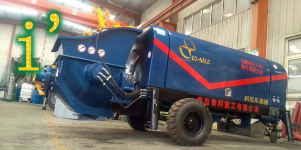 為什么科尼樂(lè)牌混凝土泵的料斗離地高度低？用意是什么？