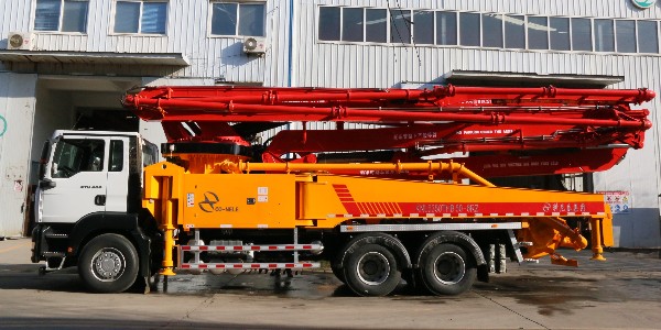 科尼樂(lè) 汕德卡50米泵車