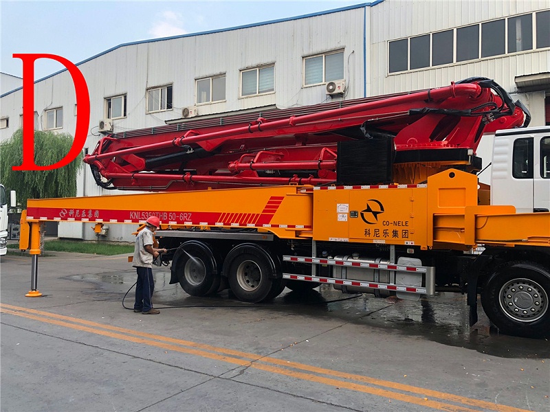 青島混凝土泵車價(jià)格 (2)