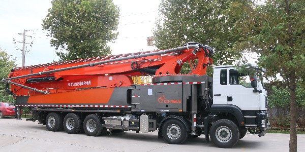 泵車哪幾點(diǎn)是選購時要注意的