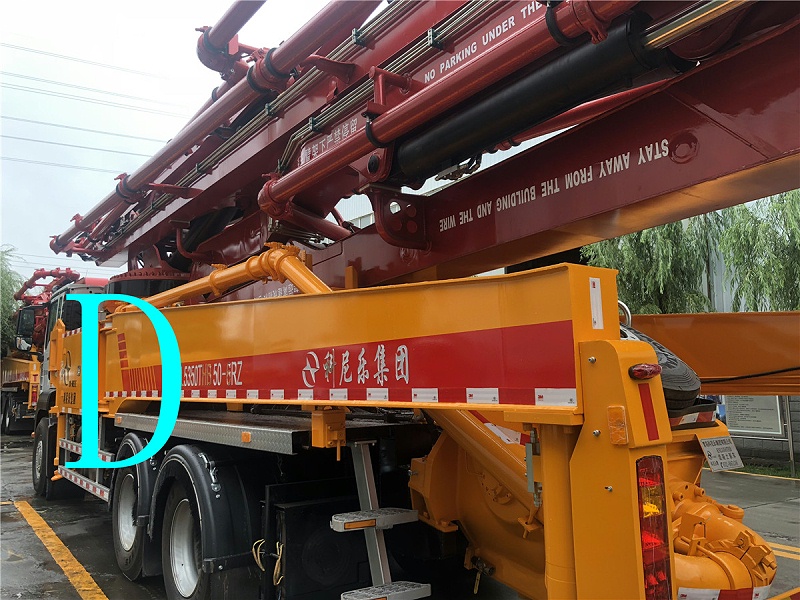 青島小型混凝土泵車(chē)價(jià)格 (8)