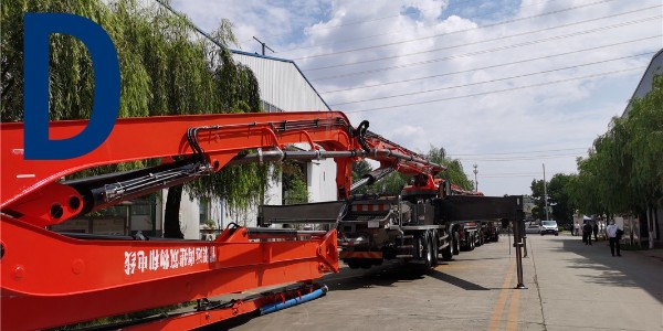混凝土泵車發(fā)動機(jī)燃油濾芯的更換
